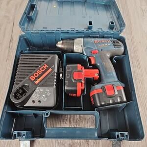 Bosch 33614 Professional Cordless Drill Driver 14.4V 2 Charging Packs Read Descr